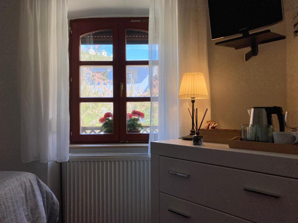 Guesthouse Mikulas Mikulov - Free Parking In The City Center מראה חיצוני תמונה