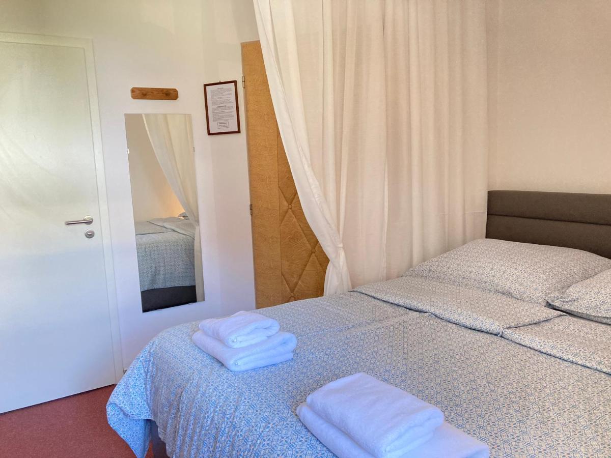 Guesthouse Mikulas Mikulov - Free Parking In The City Center מראה חיצוני תמונה