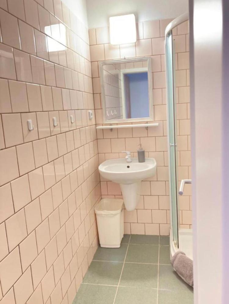 Guesthouse Mikulas Mikulov - Free Parking In The City Center מראה חיצוני תמונה