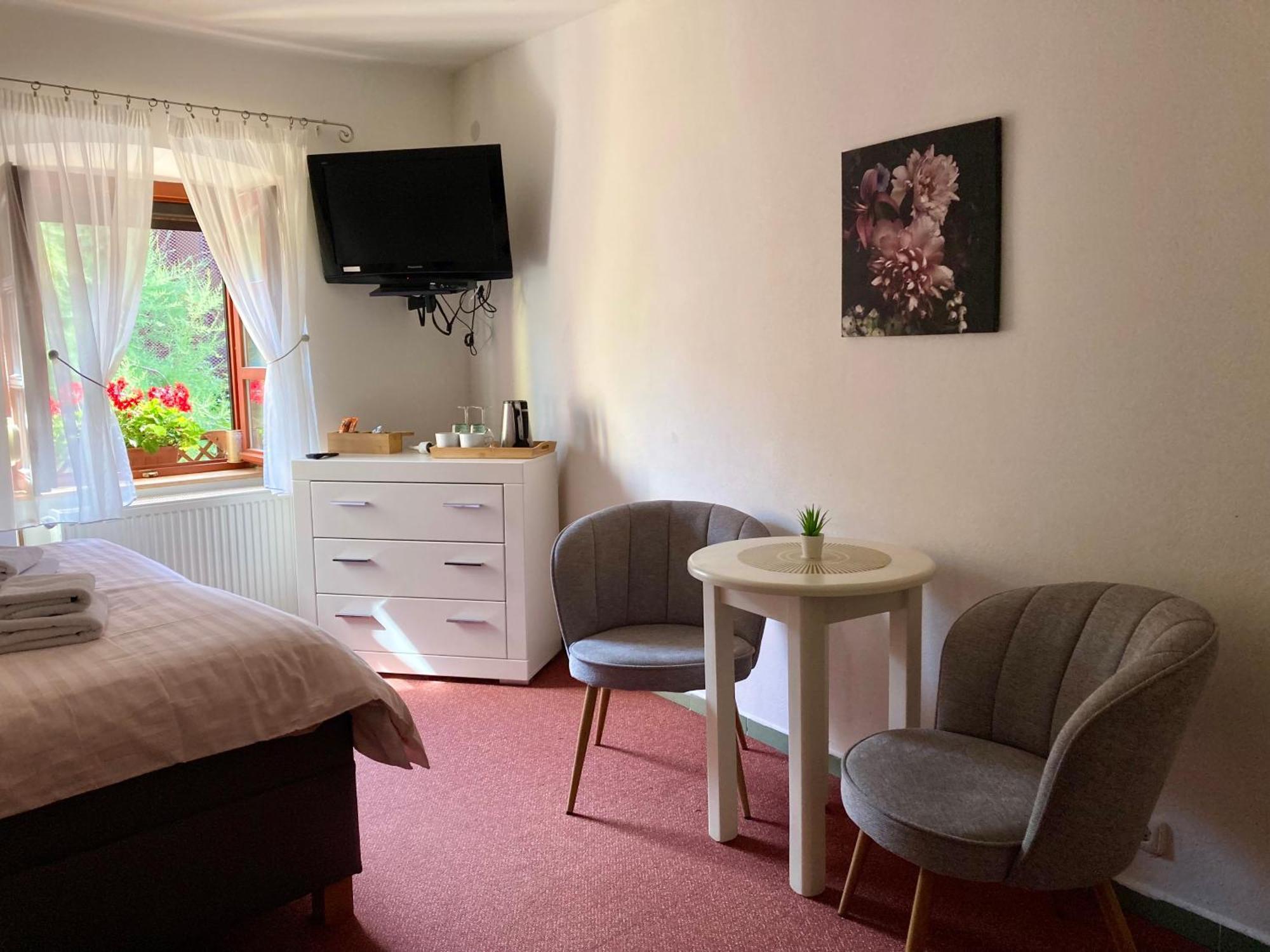 Guesthouse Mikulas Mikulov - Free Parking In The City Center מראה חיצוני תמונה