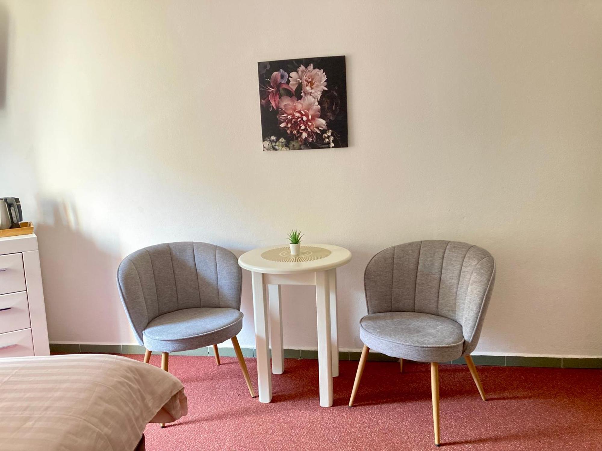 Guesthouse Mikulas Mikulov - Free Parking In The City Center מראה חיצוני תמונה